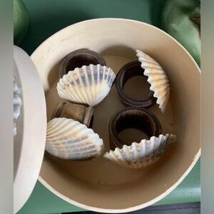 Set 4 Handcrafted Scallop Shell Beach Nautical Ocean Vintage Wood Napkin Rings